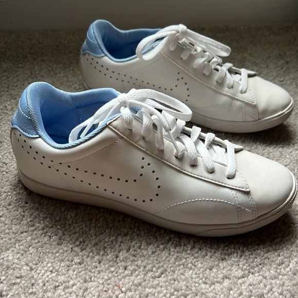 Nike tennis white leather sneakers - Picture 3 of 9